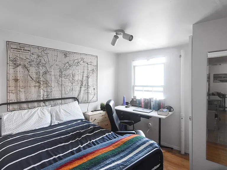 185 Metropolitan Ave #1R — Photo 5