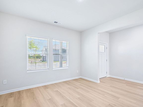 5th image of 1105 Landen Creek Ln