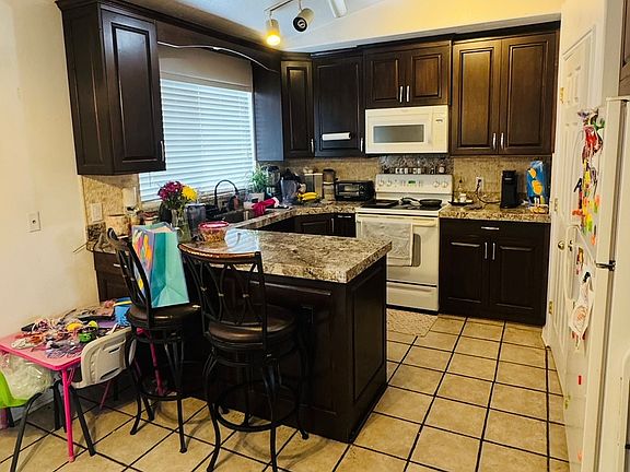 5th image of 5504 W Ridge Flower Way