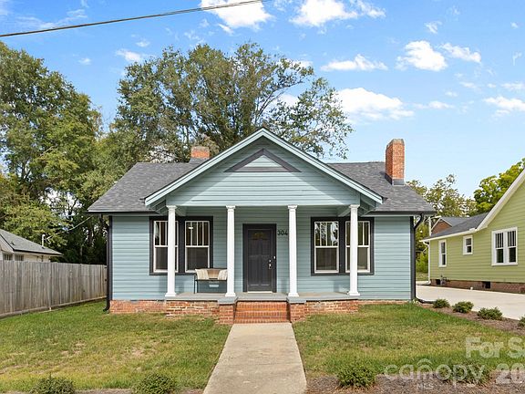 3rd image of 304 W Gay St