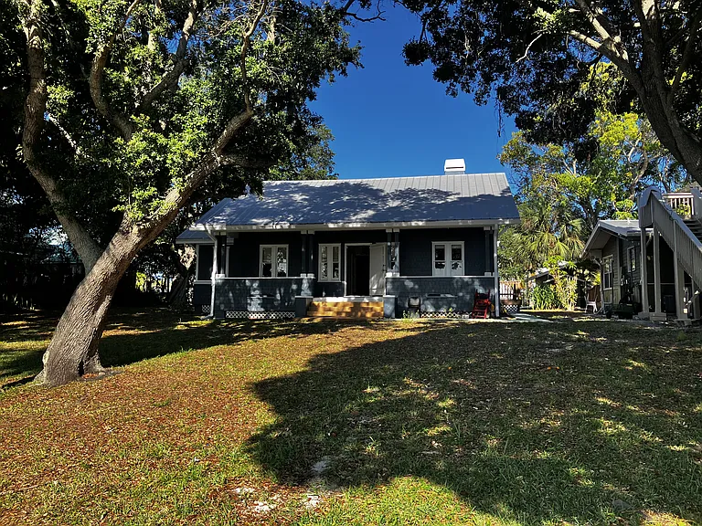 200 SW Atlanta Ave — Photo 12