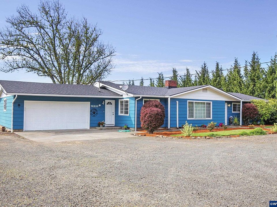 1st image of 38225 Mount Hope Dr