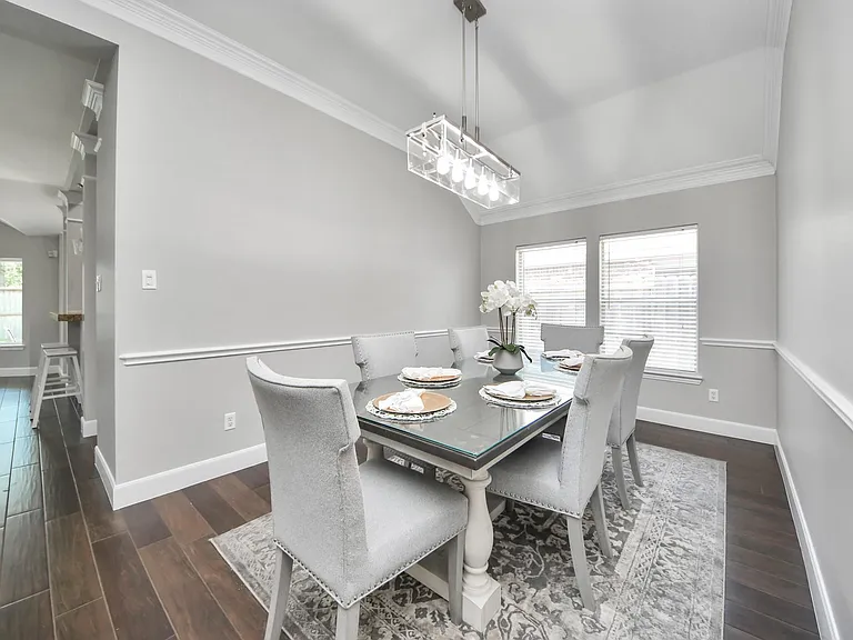 18027 Parkwille Ln — Photo 6