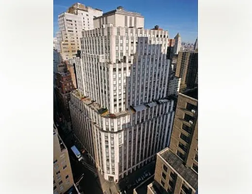Sold by Nest Seekers International | media 1