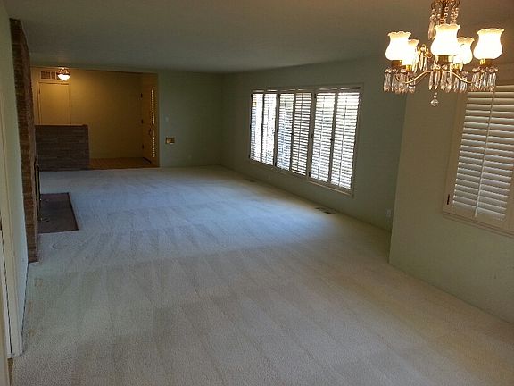 4th image of 1460 Birchwood Ln