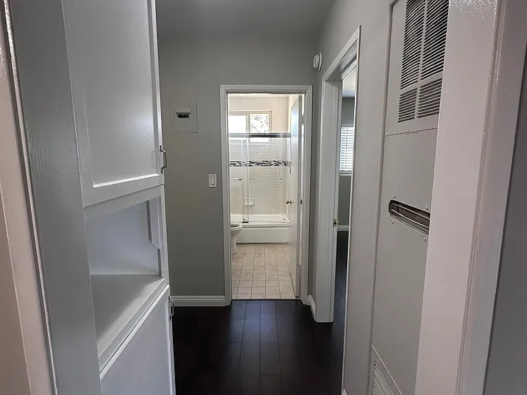 7521 Norton Ave #6 — Photo 17