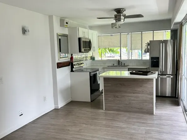 439 Keoniana St, Honolulu, HI