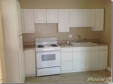 3rd image of 2920 Clearview St