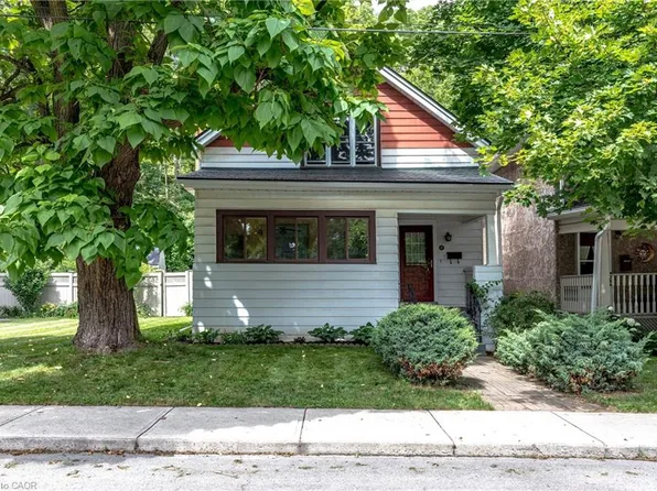 47 Witherspoon St, Hamilton, ON L9H 2C4