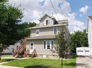 919 2nd St NW #1, Rochester, MN 55901