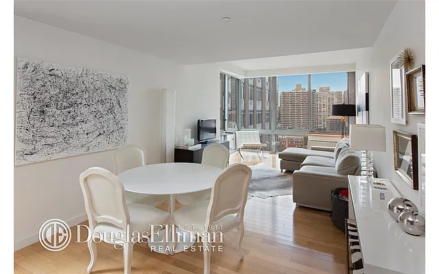 Rented by Douglas Elliman | media 5