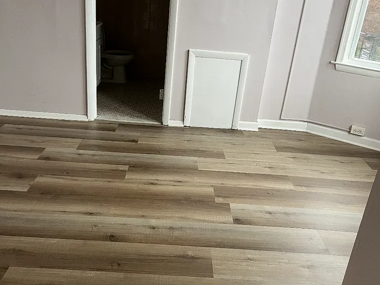 6121 Ridge Ave #A — Photo 3