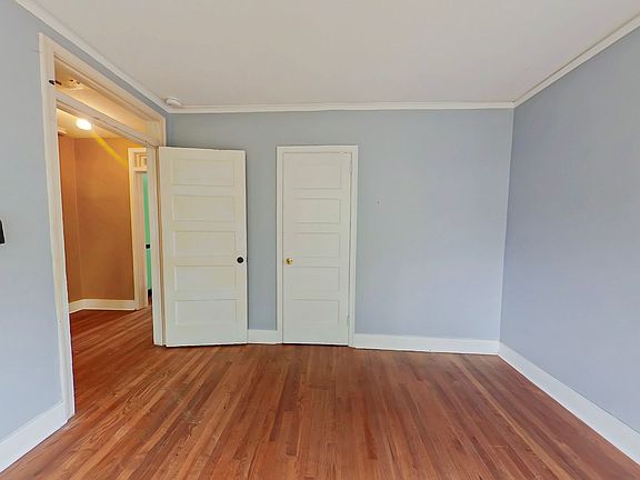 2nd image of 1032 Eustis Dr