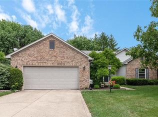 11221 Avery Cir, Fishers, IN 46038