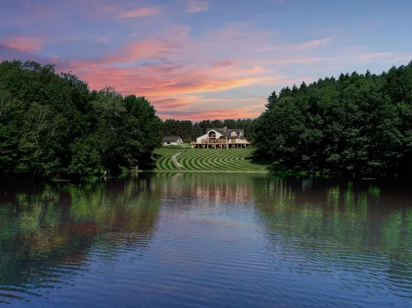 1197 Big Lake Rd, Gaylord, MI 49735