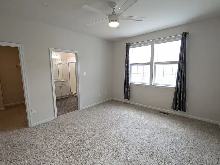 5143 Constitution St — Photo 33