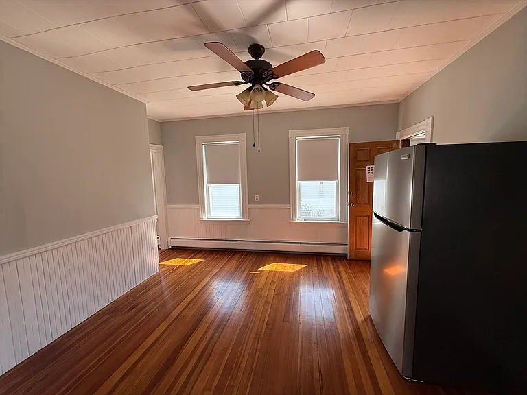 158 Grove St #2 — Photo 10