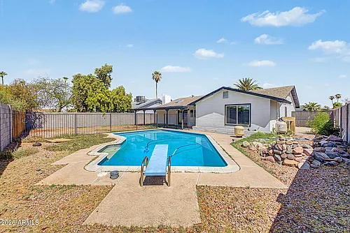 4047 W Sweetwater Ave Photo 1