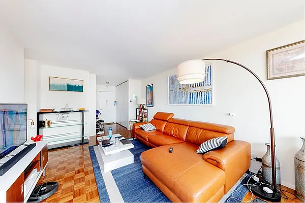 Rented by Douglas Elliman | media 9