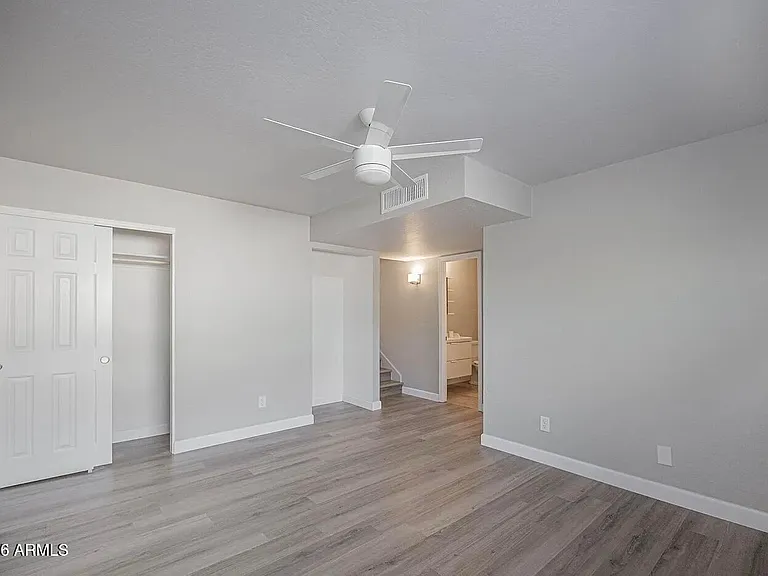 1646 E Hermosa Dr — Photo 7
