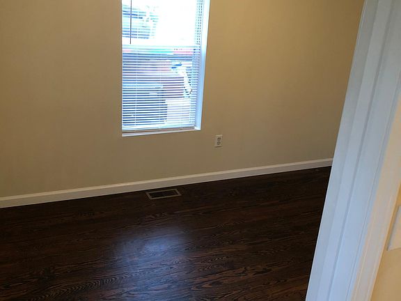 3rd image of 203 Alden St