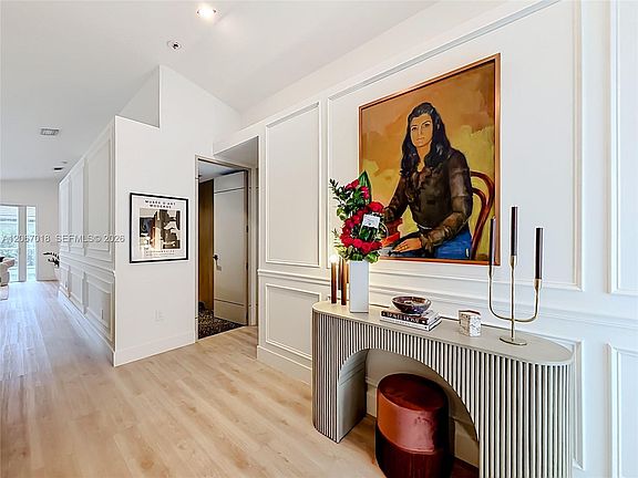 5th image of 16523 Sapphire St