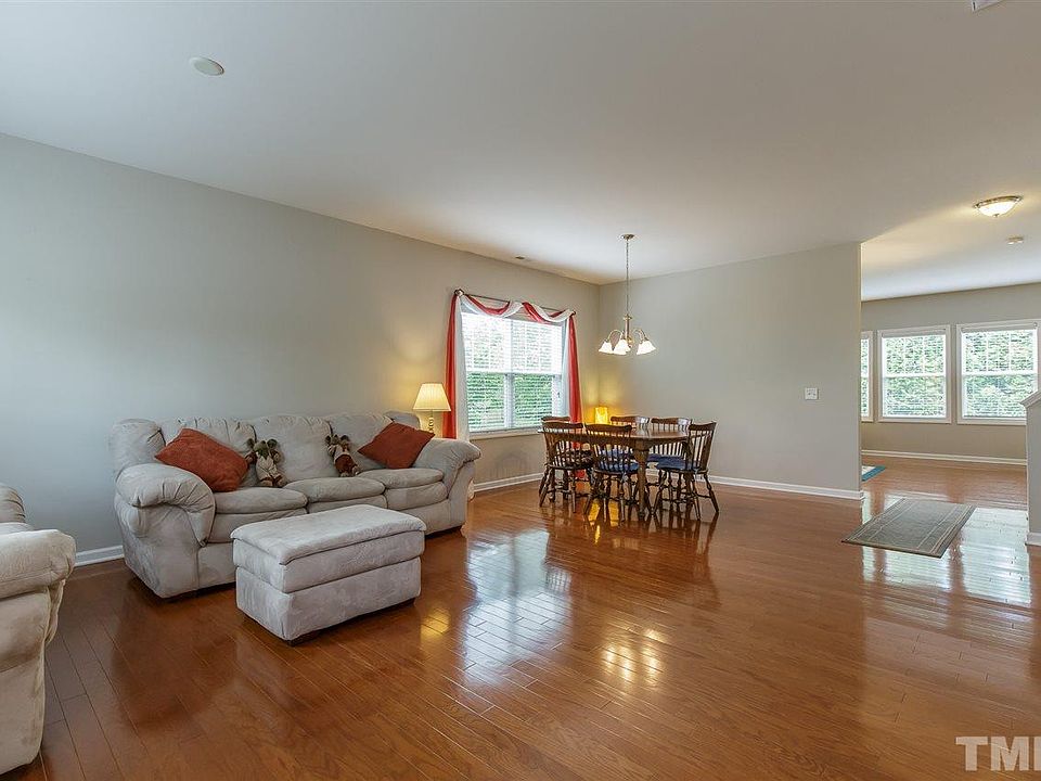 1st image of 309 Pink Dogwood Ln