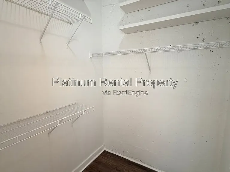 361 17th St #2022 — Photo 21