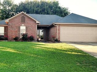 6531 Meadow Lark Dr, Montgomery, AL 36116