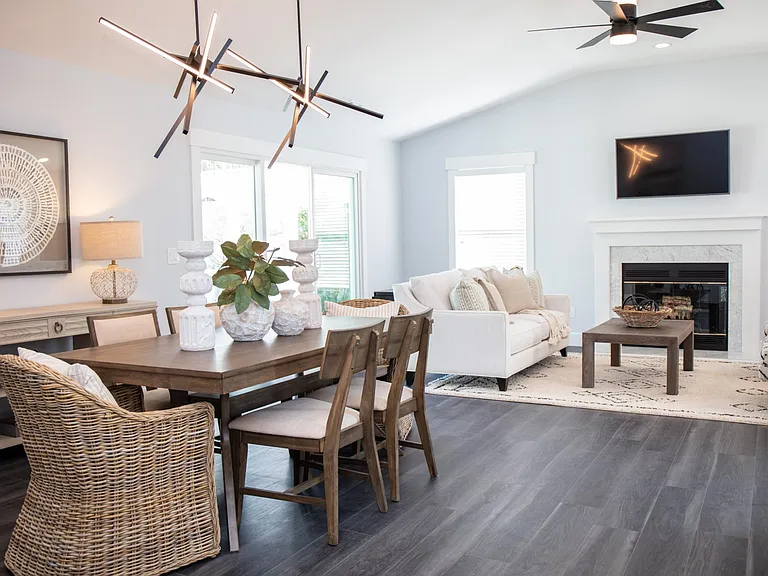 1307 Portside Dr — Photo 3
