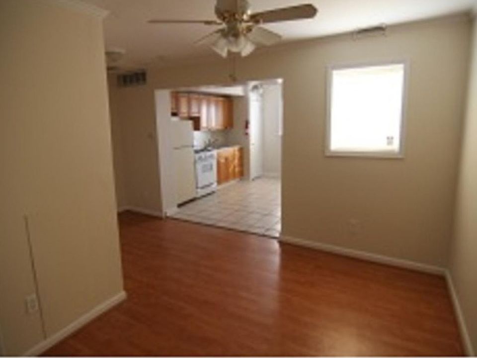 2nd image of 2547 Salmon St