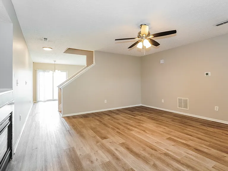 9202 Rhode Island Way — Photo 7