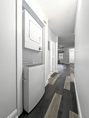 Rented by MySpaceNYC | media 9