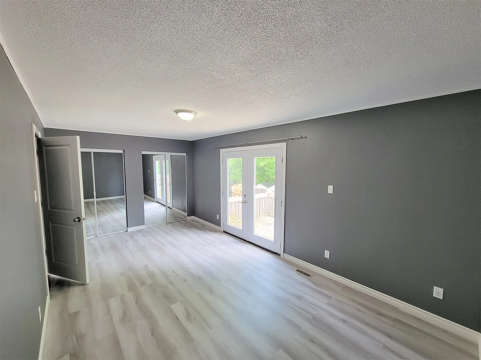 78 Lyman Street — Photo 4