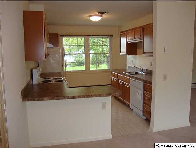 2nd image of 22 Westport Drive