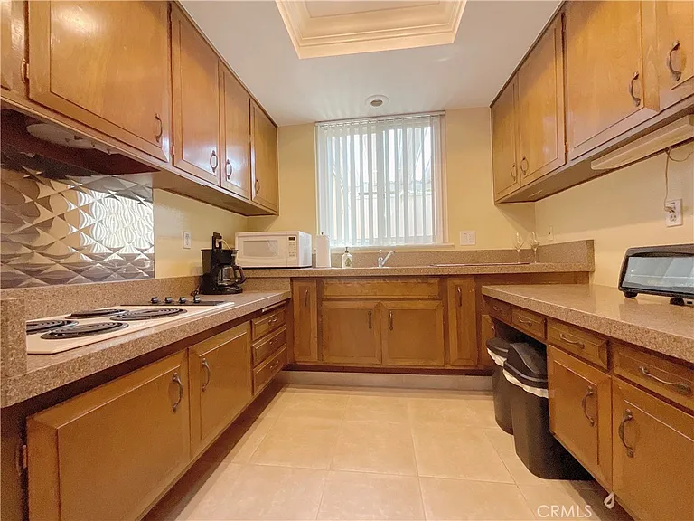 221 Avenida Majorca #C — Photo 5