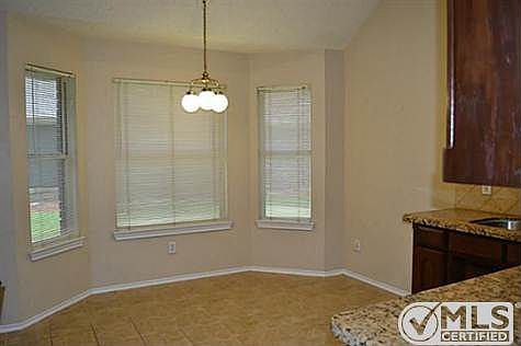 4th image of 3110 Peninsula Dr