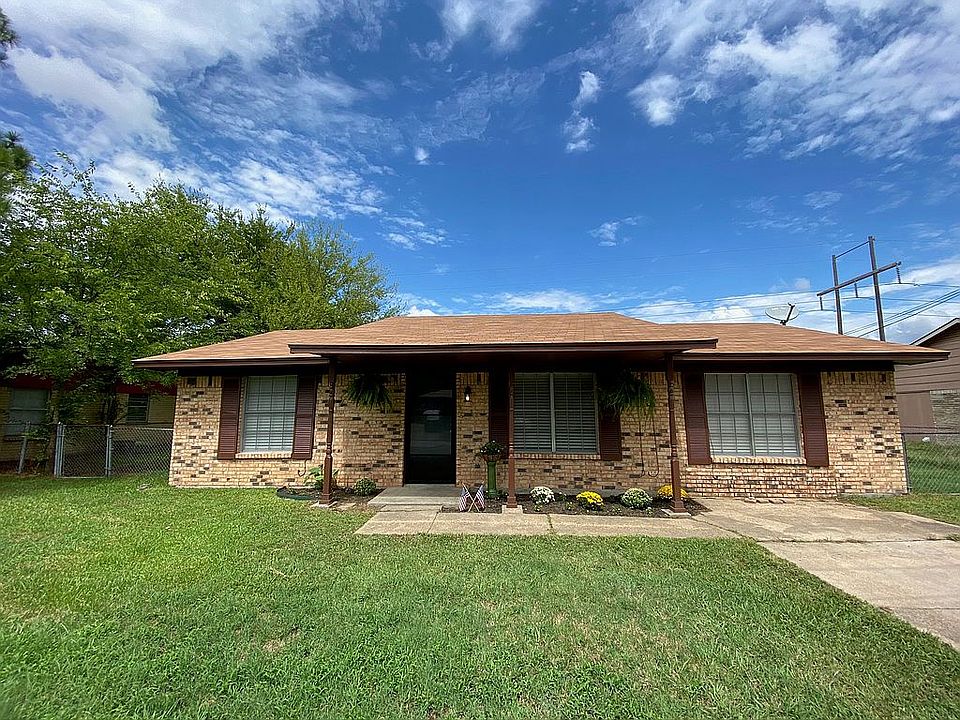 1st image of 208 W Alene Dr