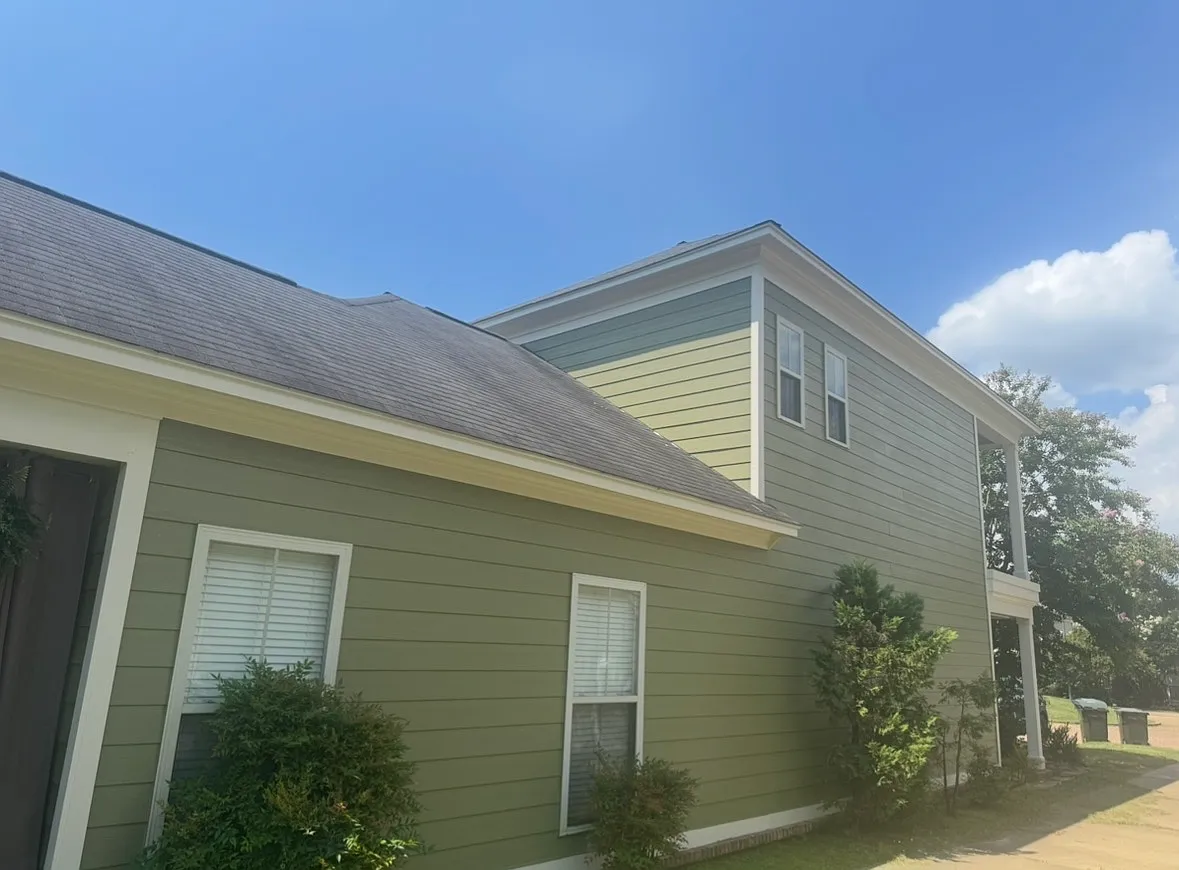 3 bed, 2.5 bath, 1750 sqft, $2,500 — Photo 2