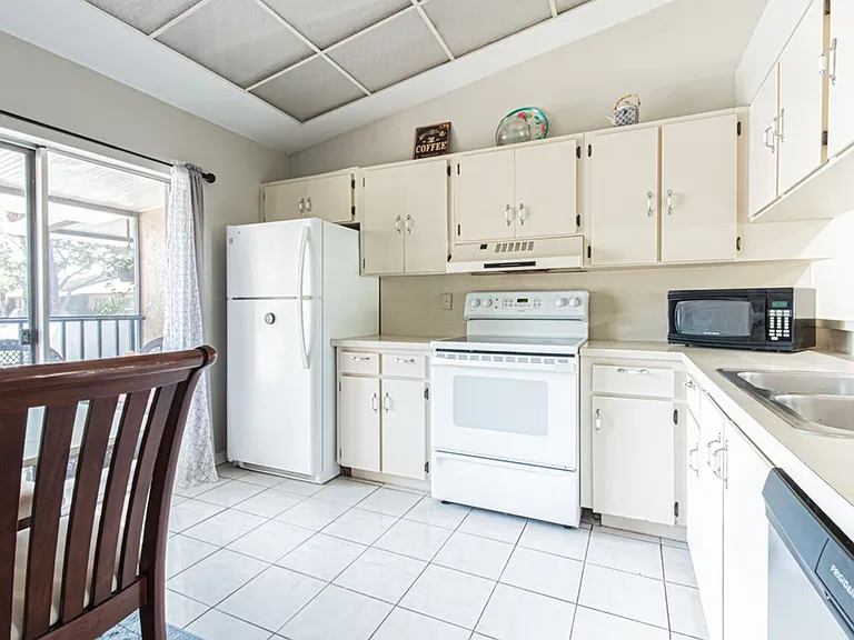 4230 Jack Frost Ct #4 — Photo 11