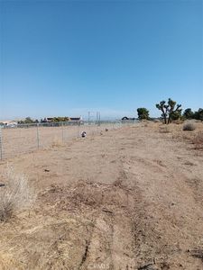 9545 Paramount Rd, Phelan, CA, 92371