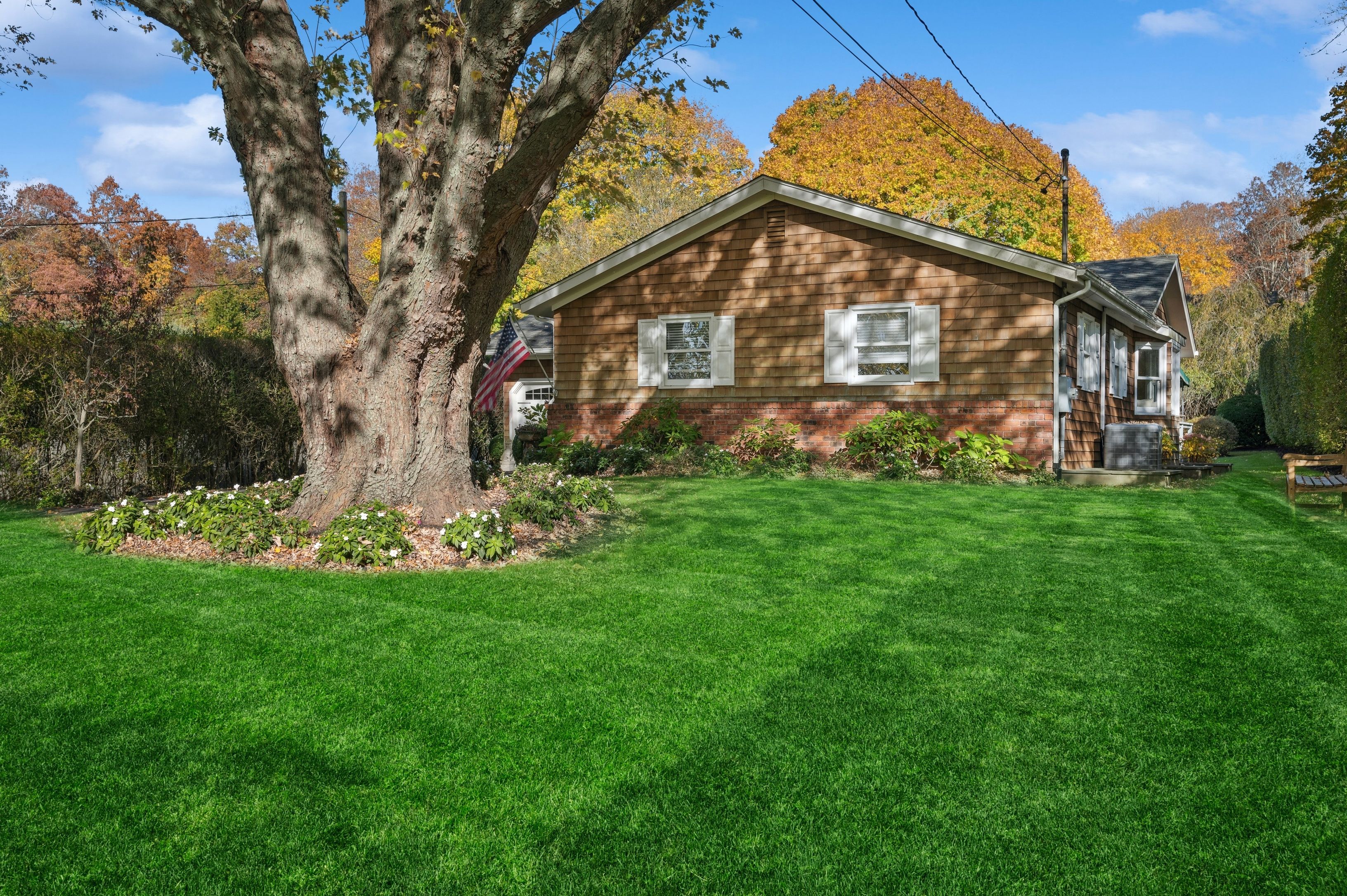 38 Fresh Pond Rd in Amagansett Out East