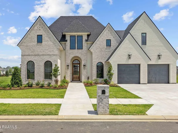 403 Gunter Grass Ct, Lafayette, LA 70508