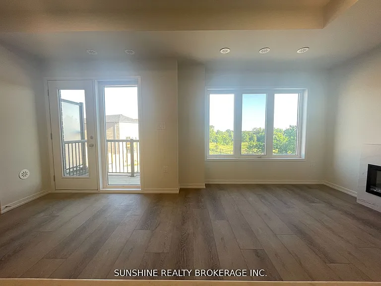160 Matawin Ln — Photo 4