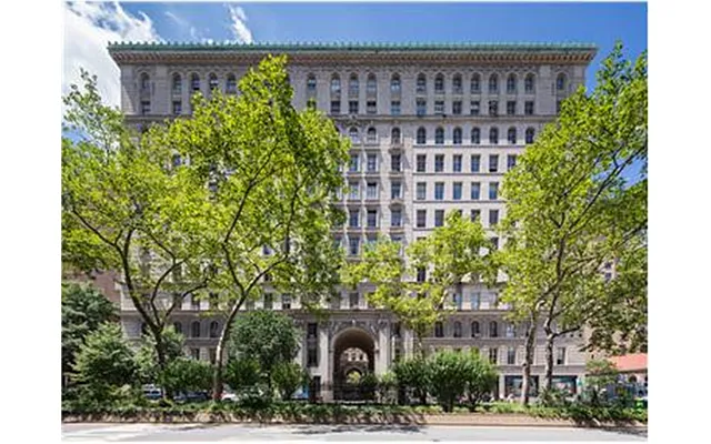 Sold by Douglas Elliman | media 4