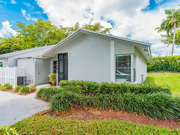 2nd image of 18559 Egret Way