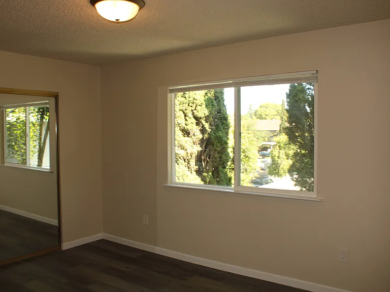 2318 Heidi Pl #4 — Photo 12