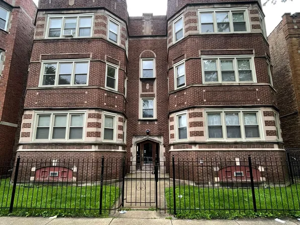 7726 S Phillips Ave #1, Chicago, IL 60649
