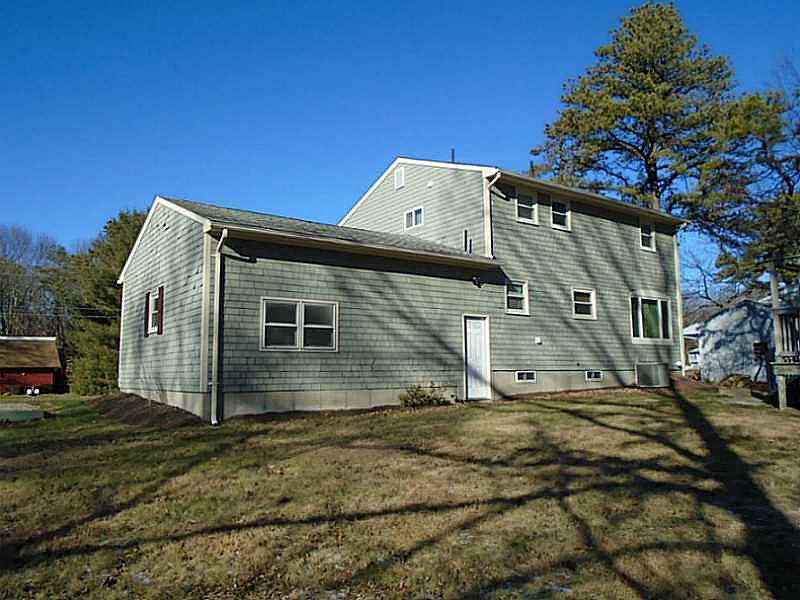 2nd image of 5 Chandler Dr