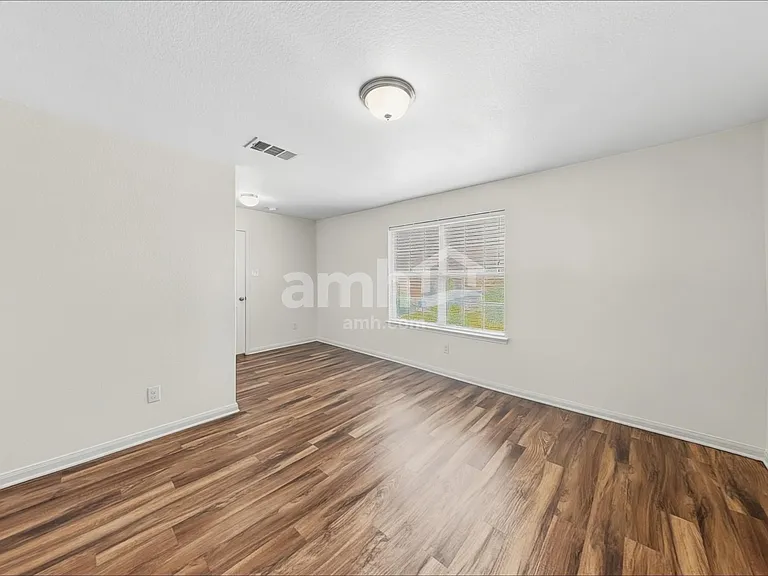 4709 Merchant Trl — Photo 13